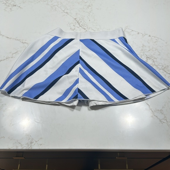 Nike Tennis Skort - Medium - Picture 4 of 5